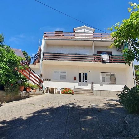Apartment Majda Rab Town Bagian luar foto