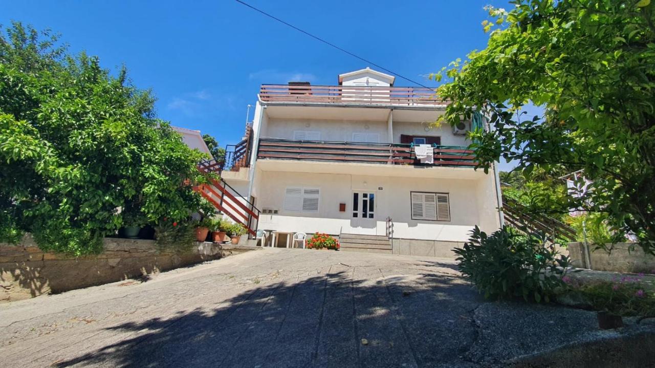 Apartment Majda Rab Town Bagian luar foto
